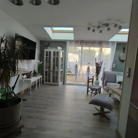 בית אירוח 15 Mn A Pied Du Circuit Des 24h Du Mans *